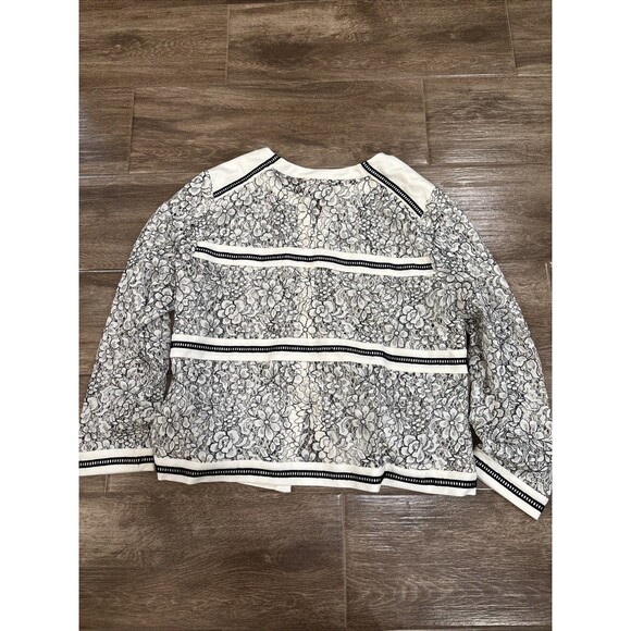 Chicos Size 3 Black & White Lace Blazer Open Front Sheer - Picture 8 of 8